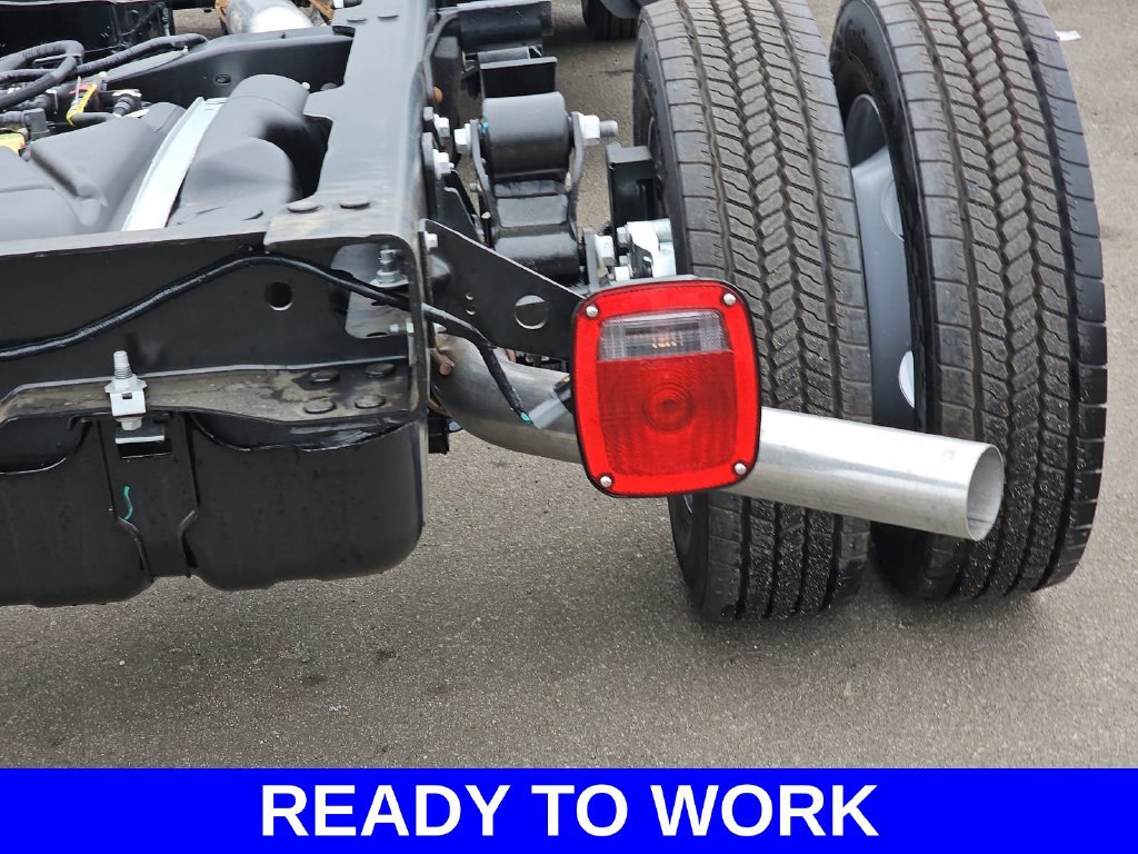 New 2027 Ford F550 4x4 Regular Cab Super Duty image 37