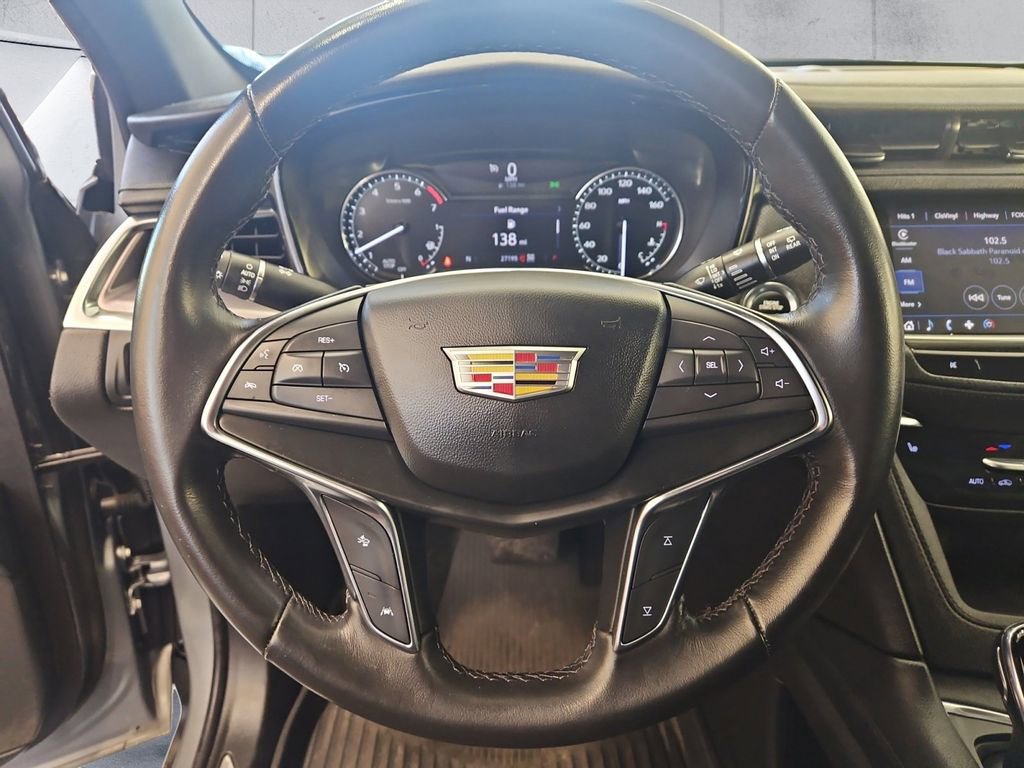 Used 2023 Cadillac XT5 Luxury image 9