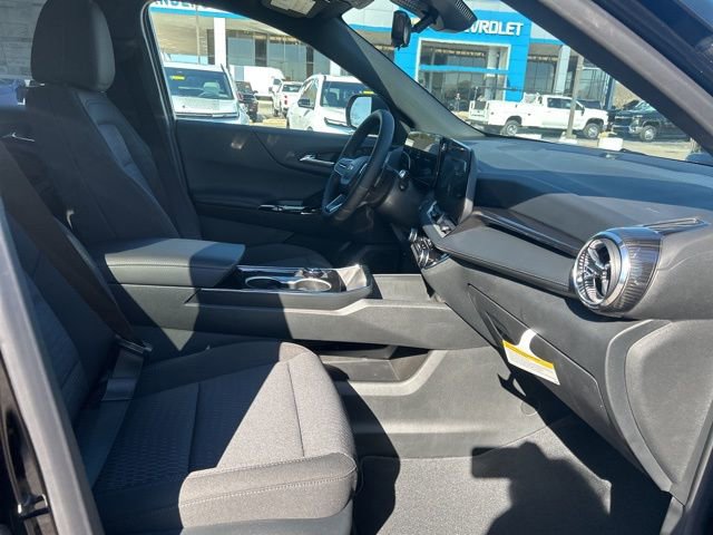 New 2026 Chevrolet Equinox LT w/ Safety and Technology Package FWD image 31