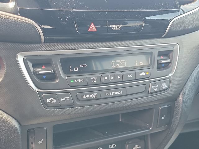Used 2024 Honda Passport TrailSport image 24