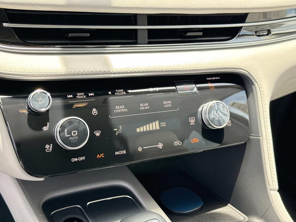 New 2027 INFINITI QX60 Luxe w/ Cargo Package AWD/4WD image 5