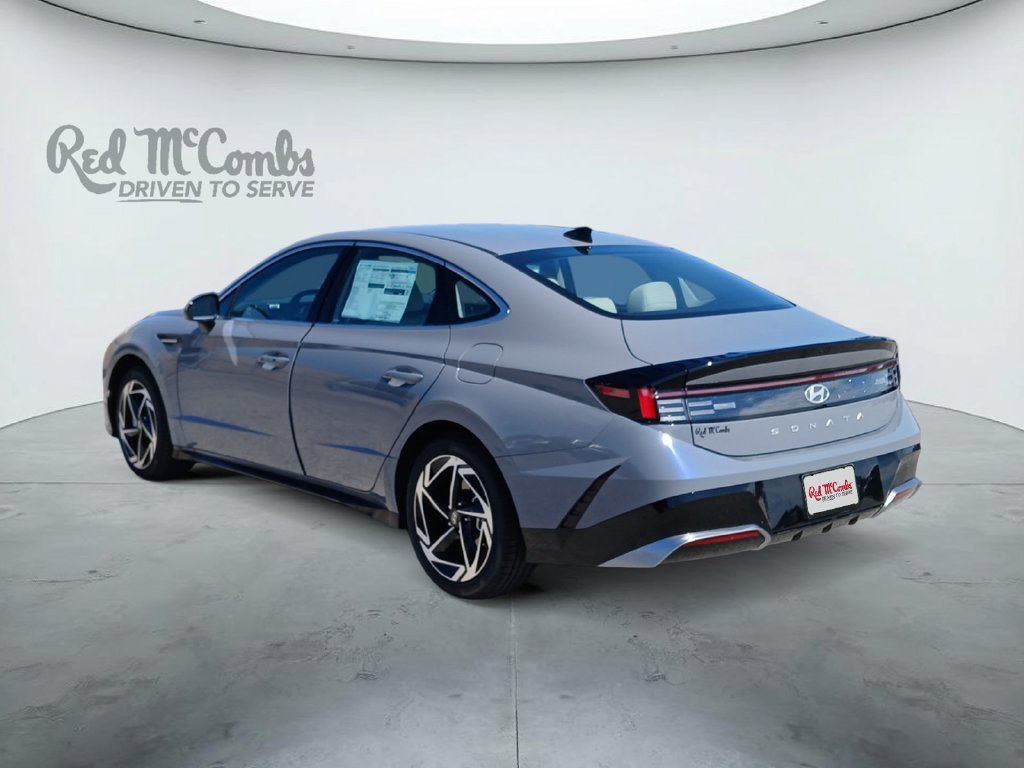 New 2026 Hyundai Sonata SEL FWD image 3