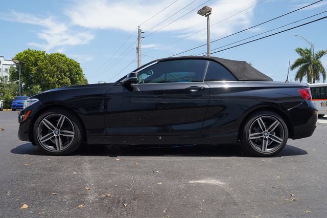 Used 2017 BMW 230i xDrive Convertible AWD/4WD image 4