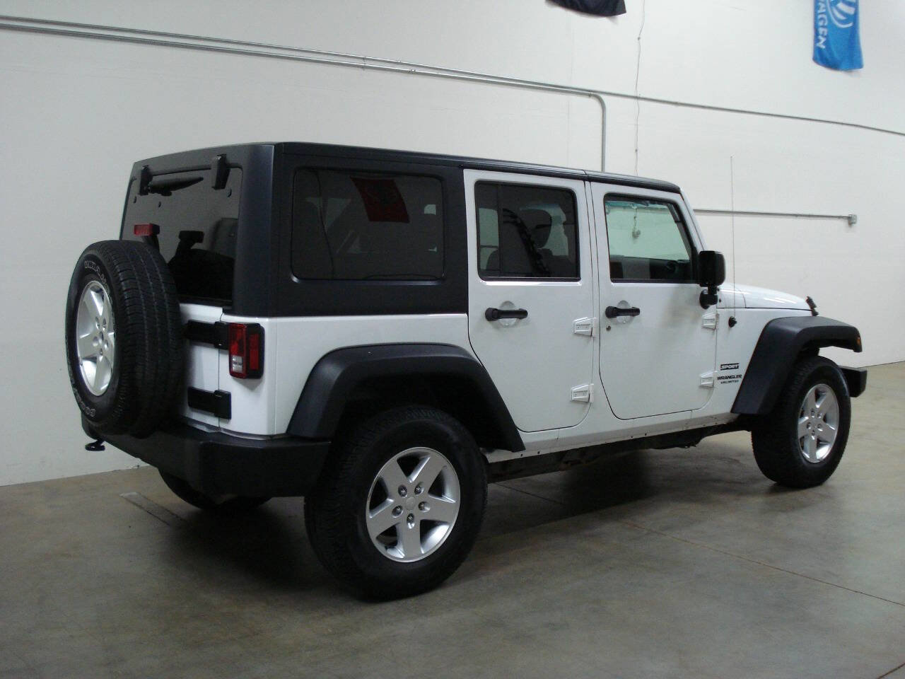 Used 2017 Jeep Wrangler Unlimited Sport w/ Quick Order Package 24S image 5