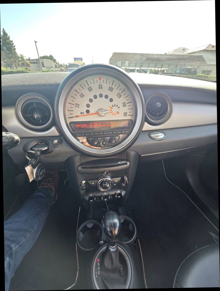 Used 2012 MINI Cooper Hardtop image 16