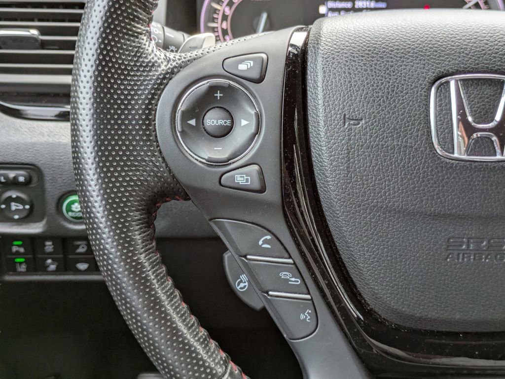 Used 2023 Honda Ridgeline Black Edition image 24