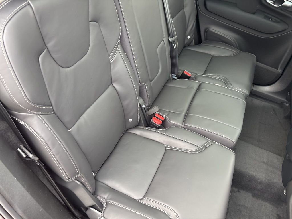 New 2026 Volvo XC90 B6 Ultra w/ Protection Package image 47