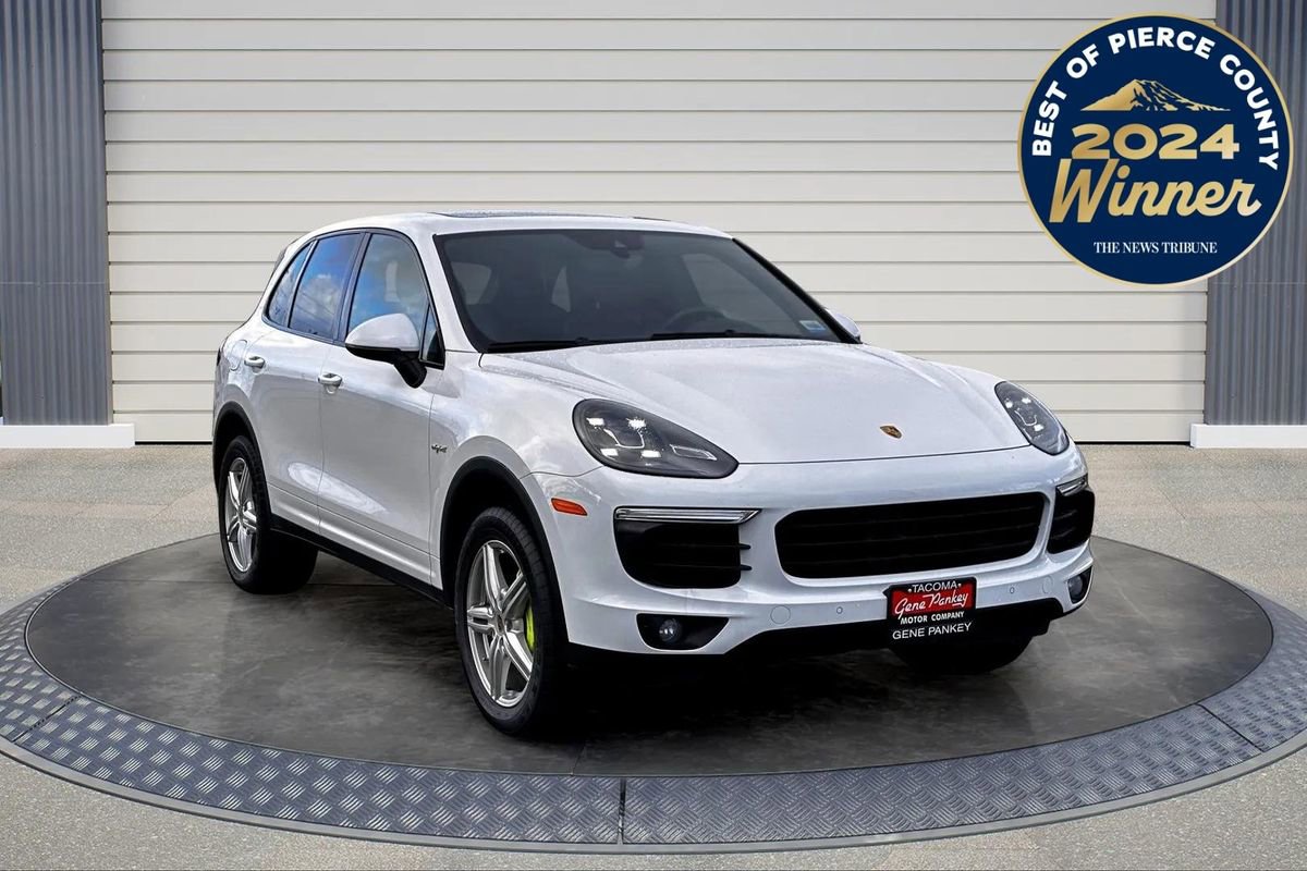 Used 2015 Porsche Cayenne S w/ Premium Plus Package image 1