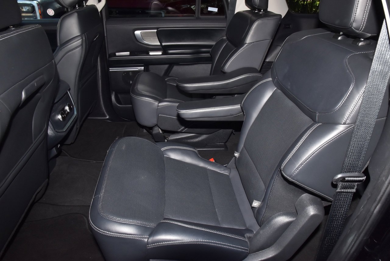 Used 2025 Ford Expedition Max Platinum AWD/4WD image 14