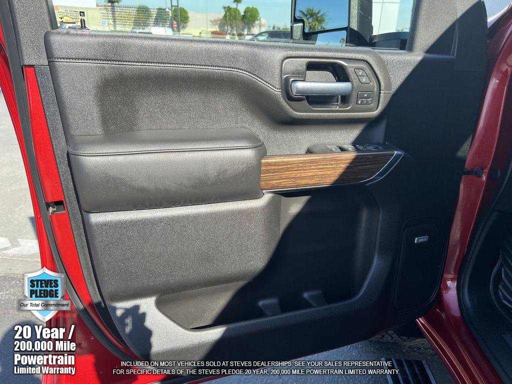 Certified 2022 Chevrolet Silverado 2500 High Country w/ Z71 Off-Road Package image 27