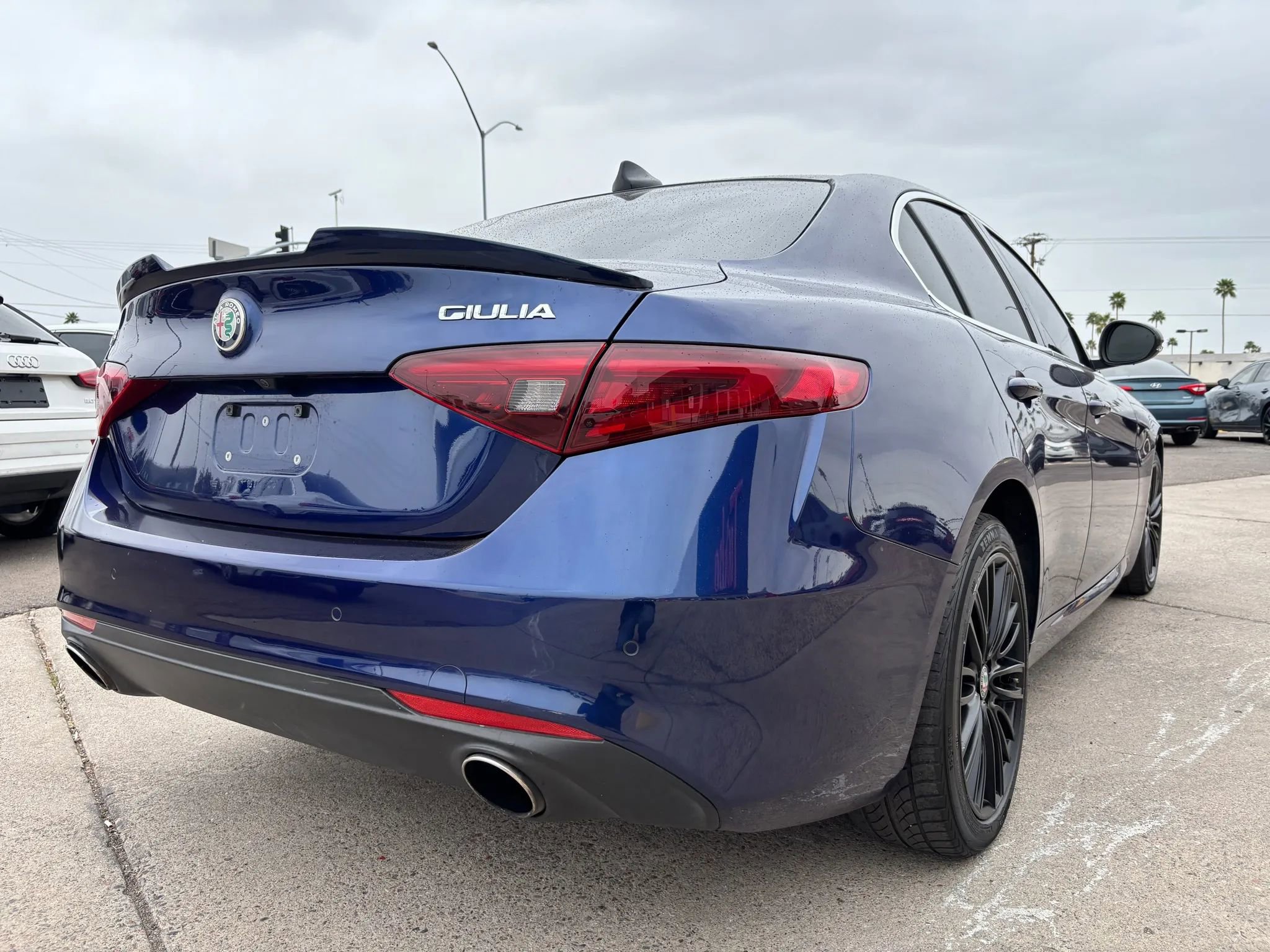 Used 2017 Alfa Romeo Giulia Ti w/ TI Lusso Light Wood Package AWD/4WD image 5