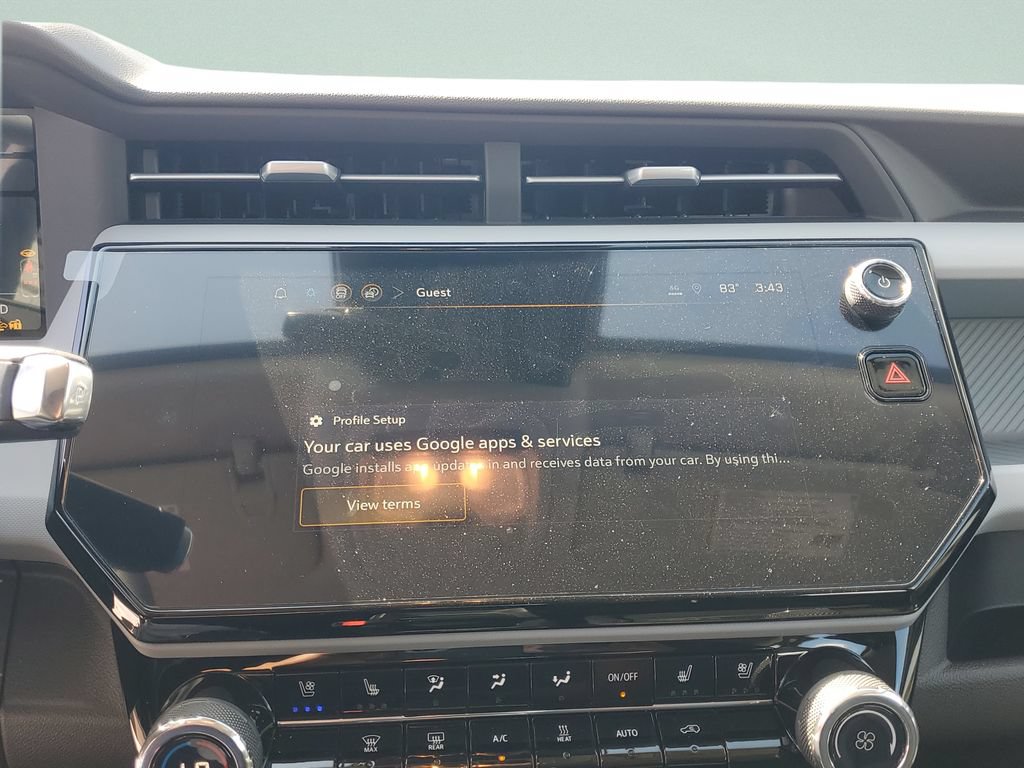 Used 2027 Chevrolet Bolt RS FWD image 21