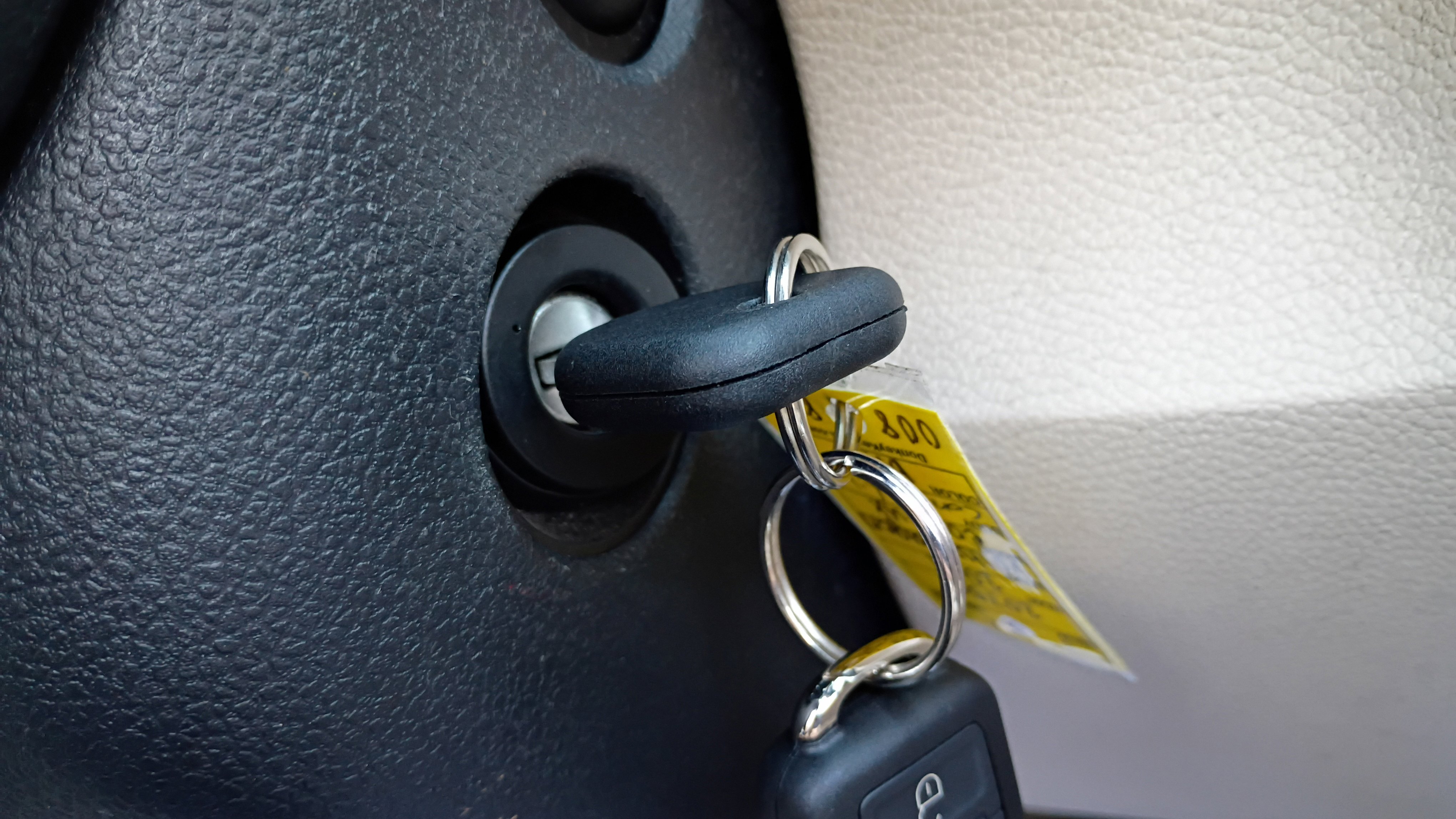 Used 2009 Volkswagen Eos Lux image 22