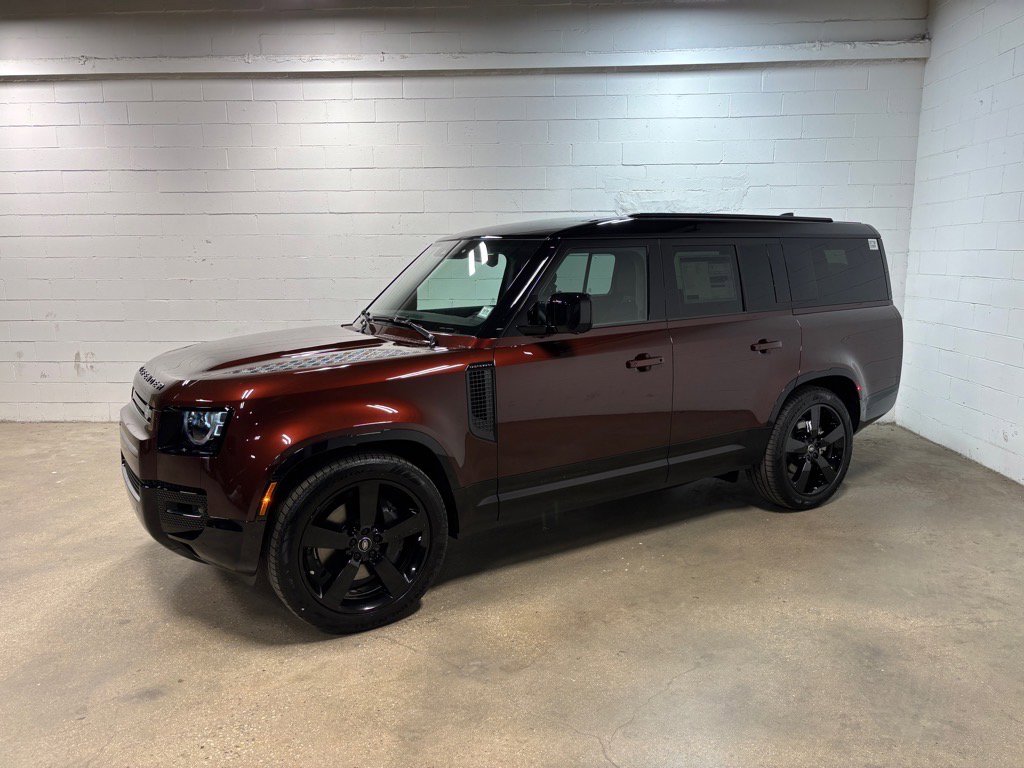 New 2025 Land Rover Defender 130 X-Dynamic SE