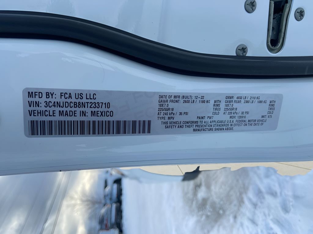 Used 2022 Jeep Compass Limited image 38