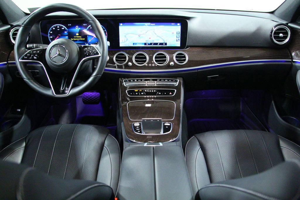 Certified 2022 Mercedes-Benz E 350 4MATIC Sedan image 21