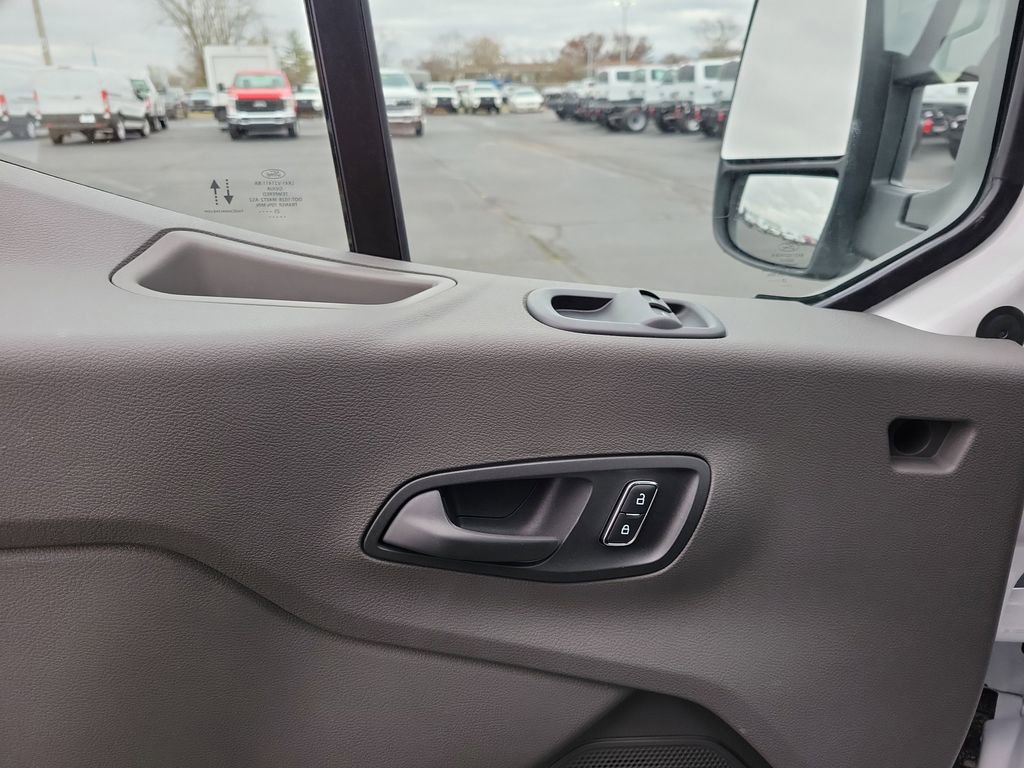 New 2026 Ford Transit 250 148 Medium Roof image 20