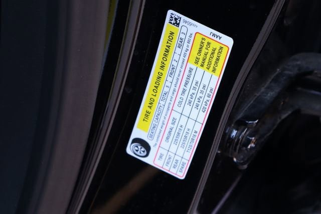 Certified 2025 Buick Encore GX Preferred w/ Advanced Technology Package FWD image 29