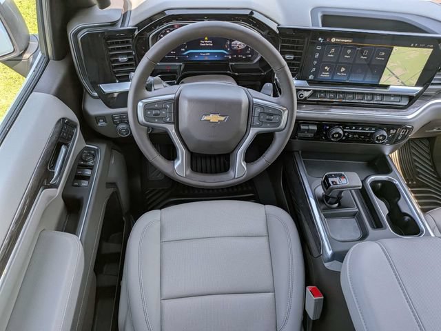 New 2026 Chevrolet Silverado 1500 LTZ w/ LTZ Premium Package AWD/4WD image 16