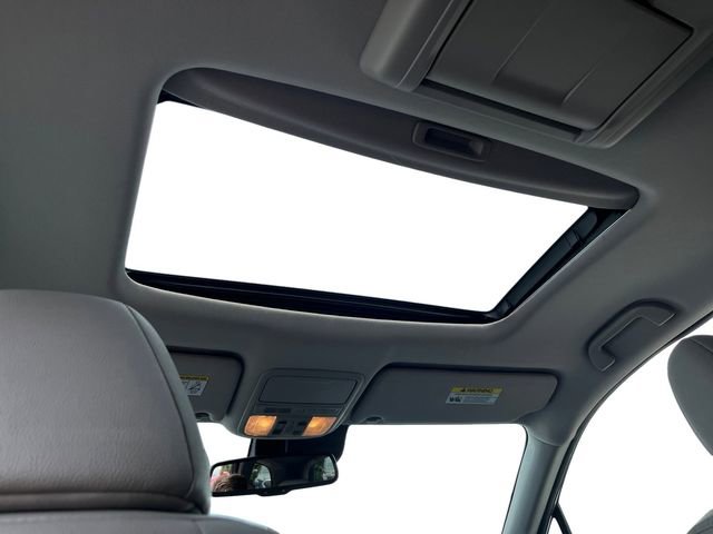 Used 2016 Honda Pilot Touring image 18