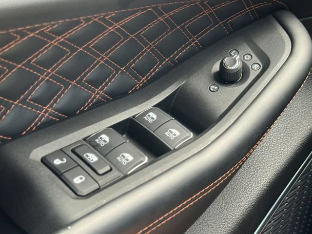 Used 2025 Jeep Grand Cherokee Summit w/ Obsidian Package AWD/4WD image 48