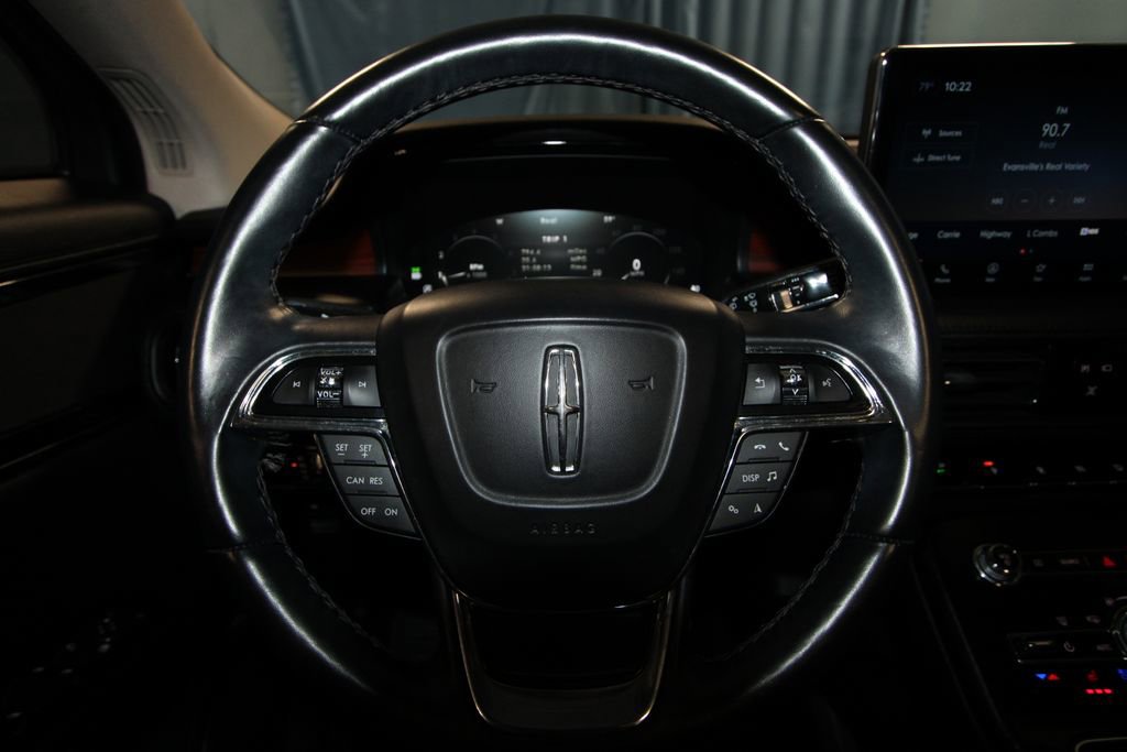 Used 2023 Lincoln Nautilus Reserve w/ Monochromatic Package image 13