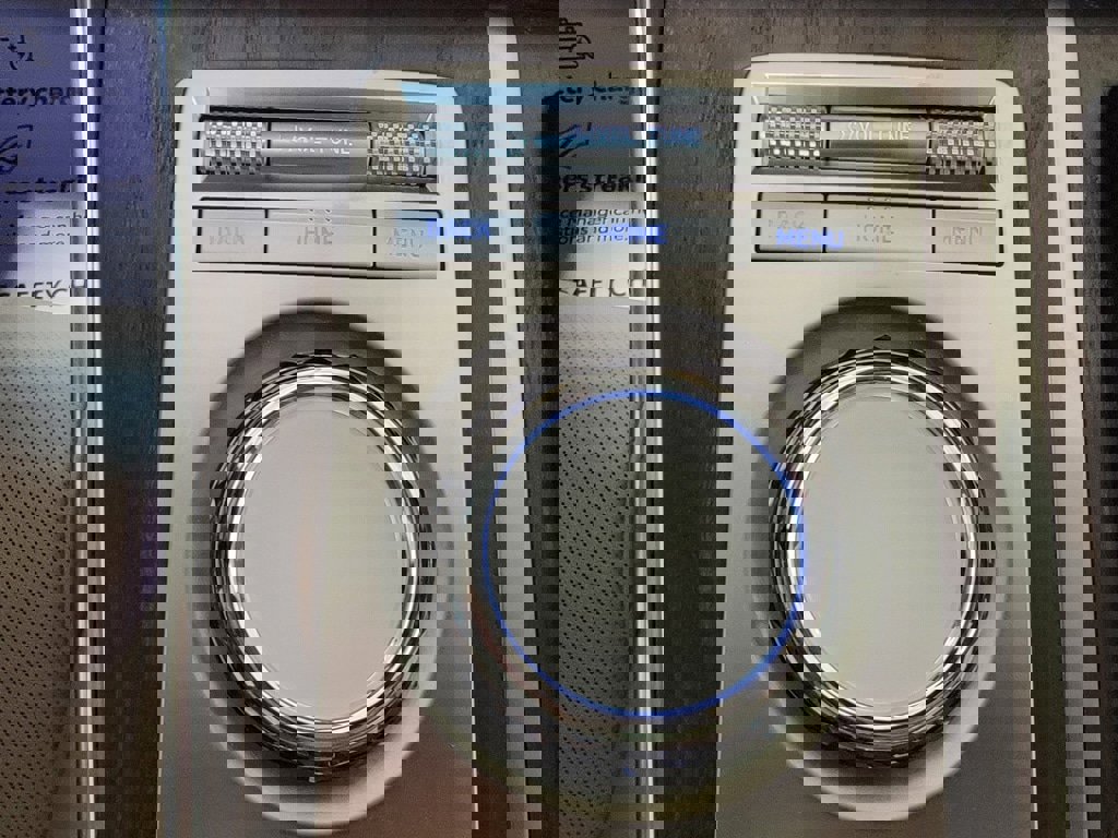 Used 2023 Genesis GV80 3.5T Advanced + image 30