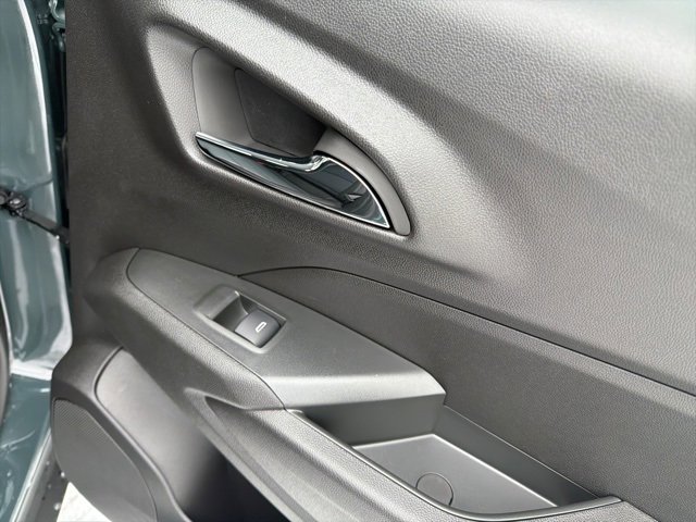 New 2026 Chevrolet Trax LT w/ Sunroof Package image 23