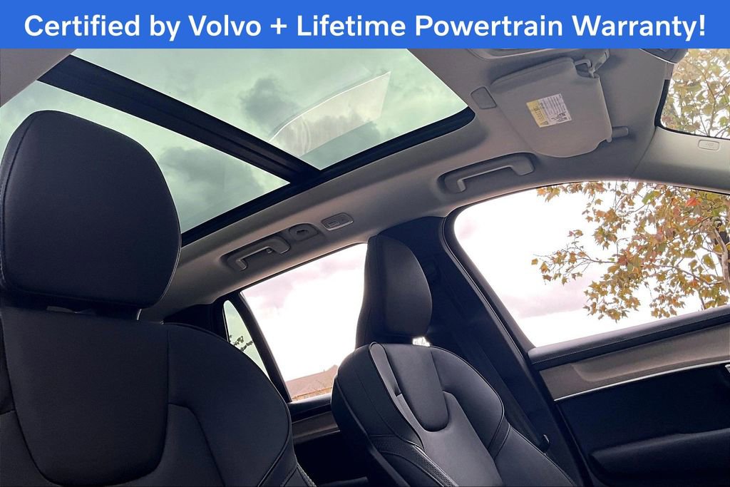 Certified 2025 Volvo XC90 B5 Plus image 22