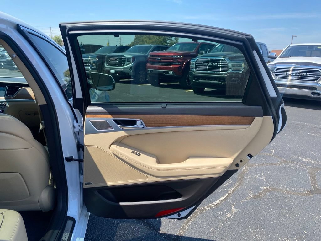Used 2018 Genesis G80 5.0 Ultimate AWD/4WD image 7