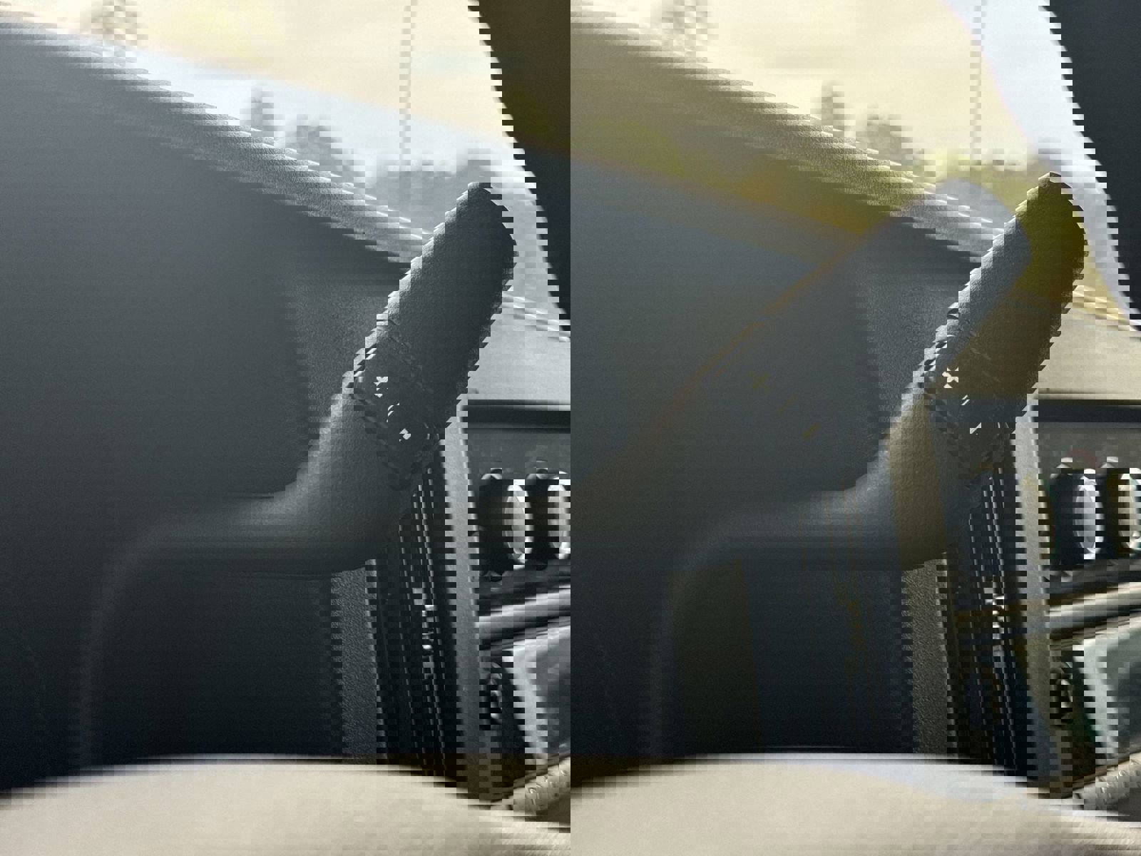 Used 2024 GMC Savana 2500 w/ Driver Convenience Package image 25