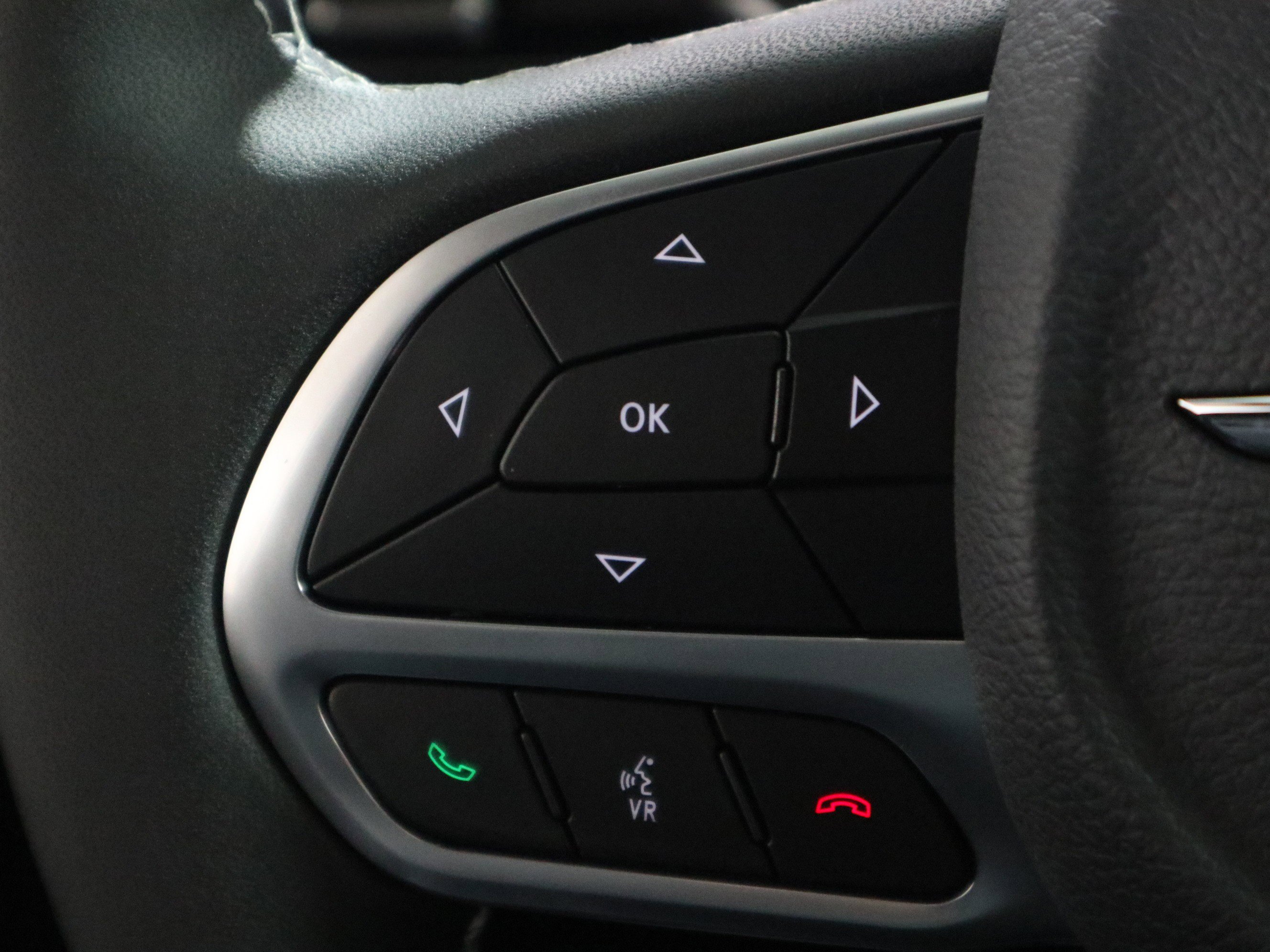 New 2026 Chrysler Pacifica Select image 29