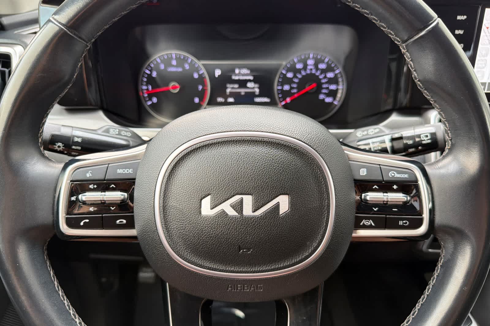 Used 2022 Kia Sorento S FWD image 27