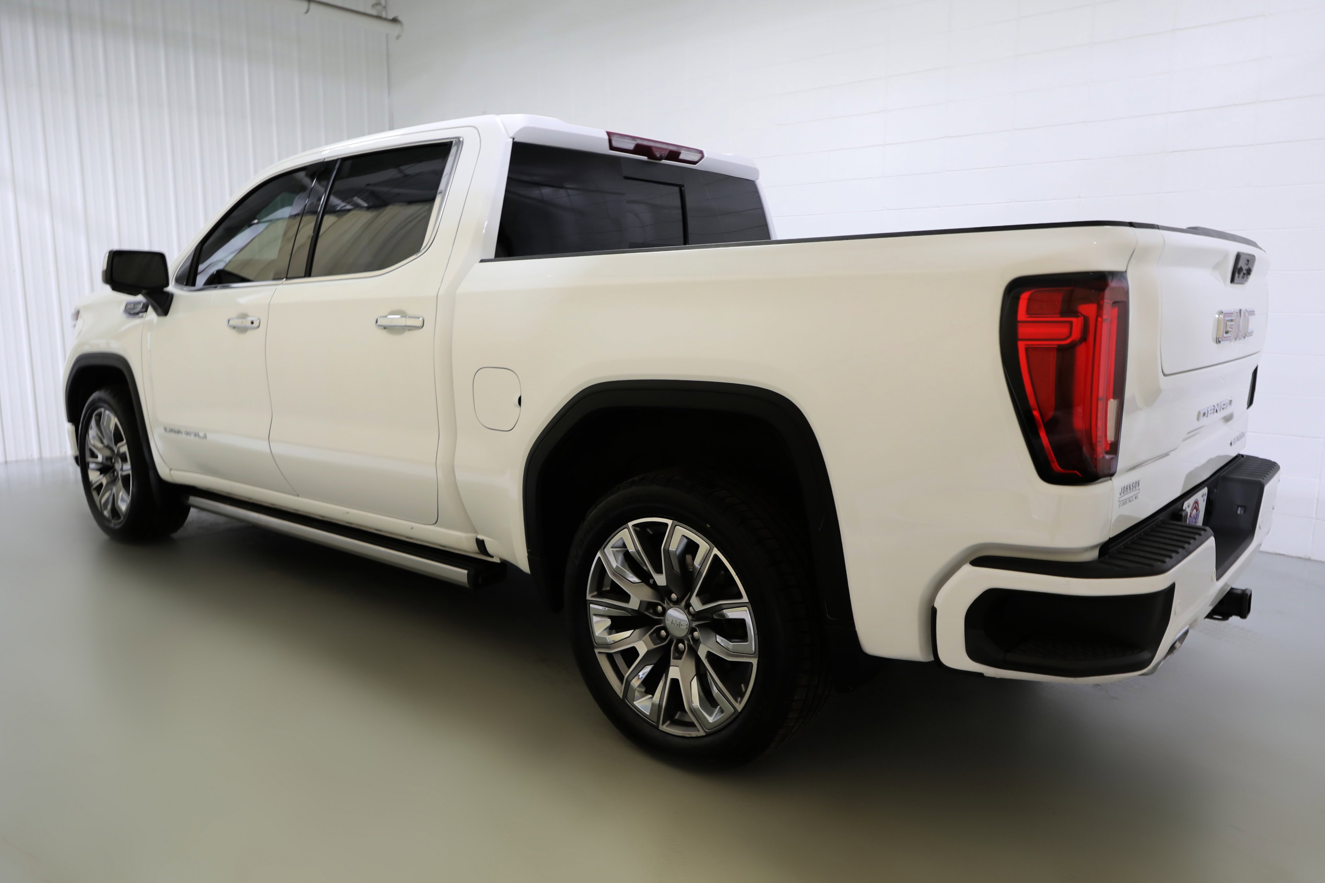 Used 2023 GMC Sierra 1500 Denali w/ Denali Reserve Package image 22
