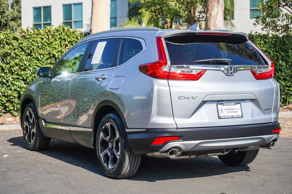 Used 2019 Honda CR-V Touring image 4