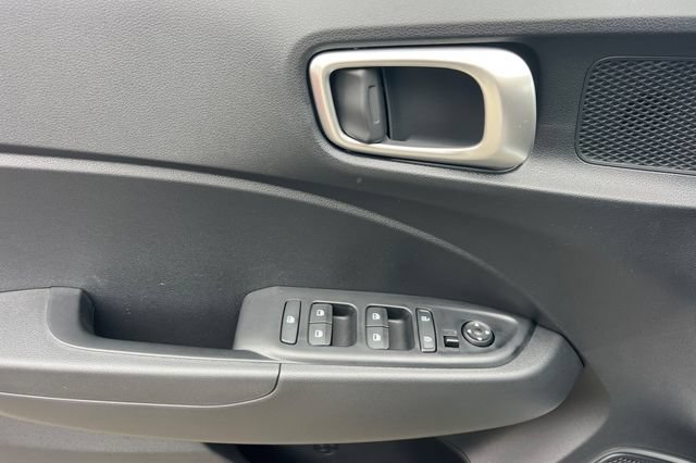 New 2026 Hyundai Venue SEL FWD image 10