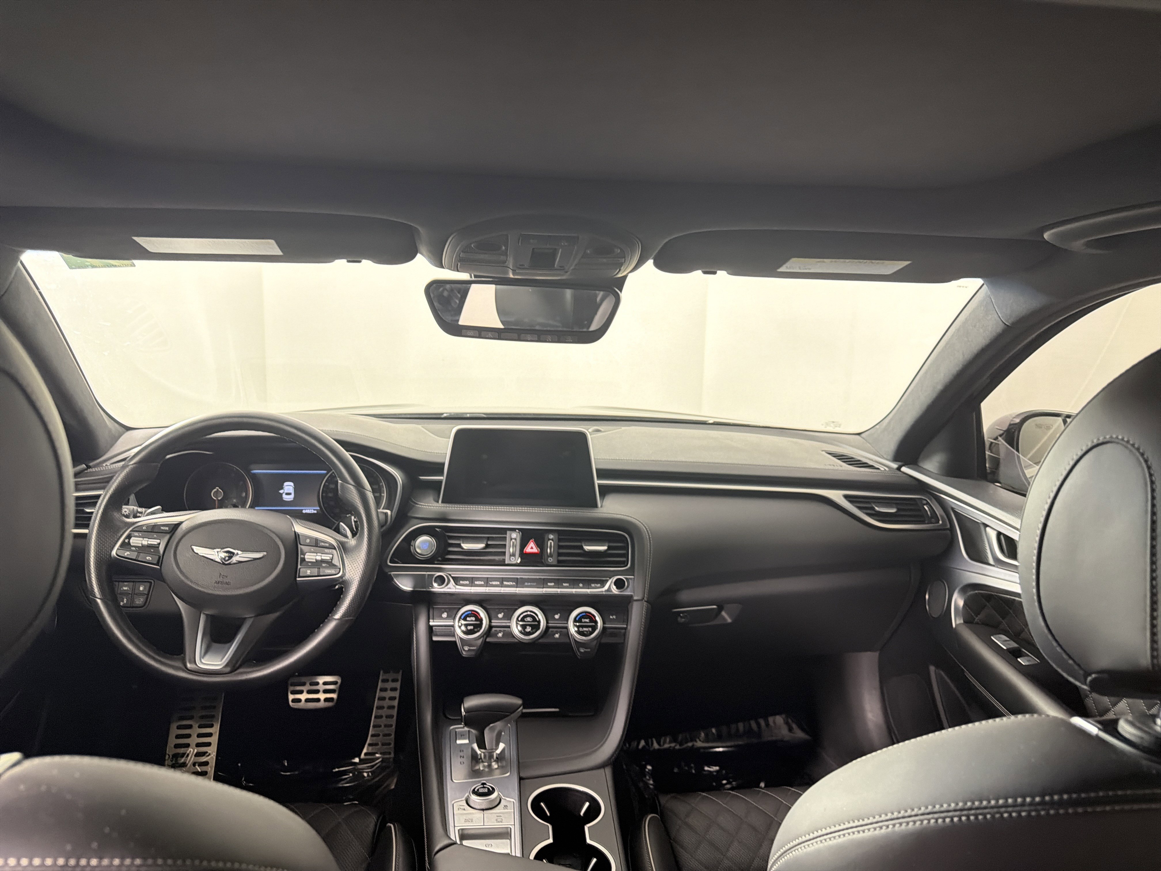 Used 2020 Genesis G70 3.3T w/ Sport Package AWD/4WD image 18