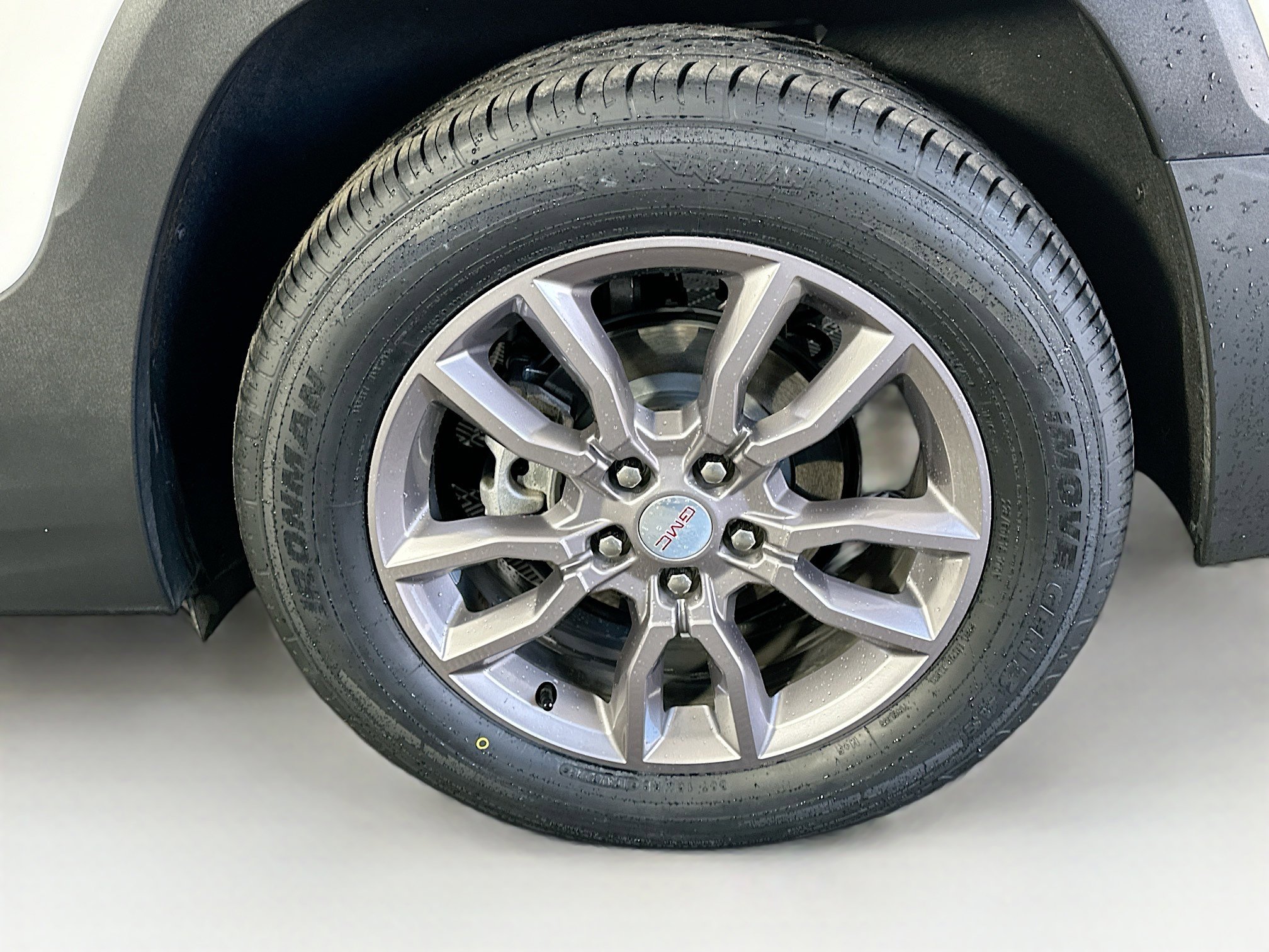 Used 2023 GMC Terrain SLT image 11