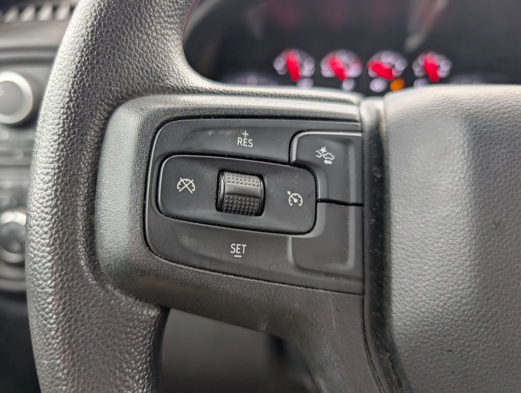 Used 2025 Chevrolet Silverado 2500 Custom w/ Custom Value Package image 12