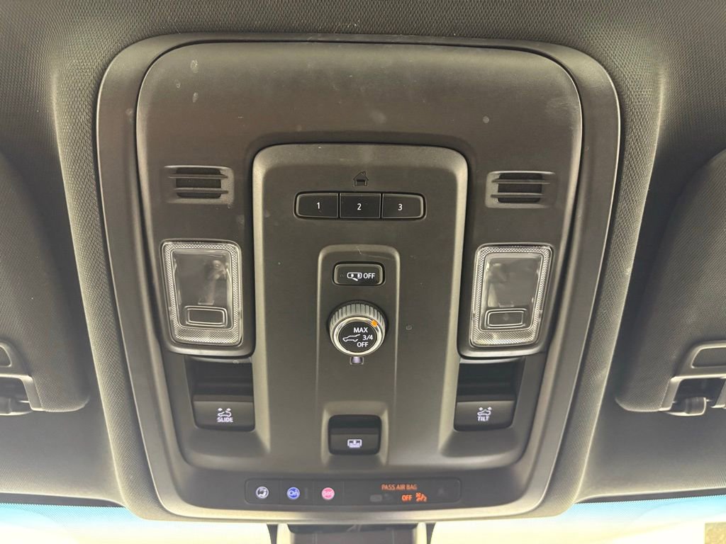 Used 2022 Chevrolet Tahoe Z71 image 31