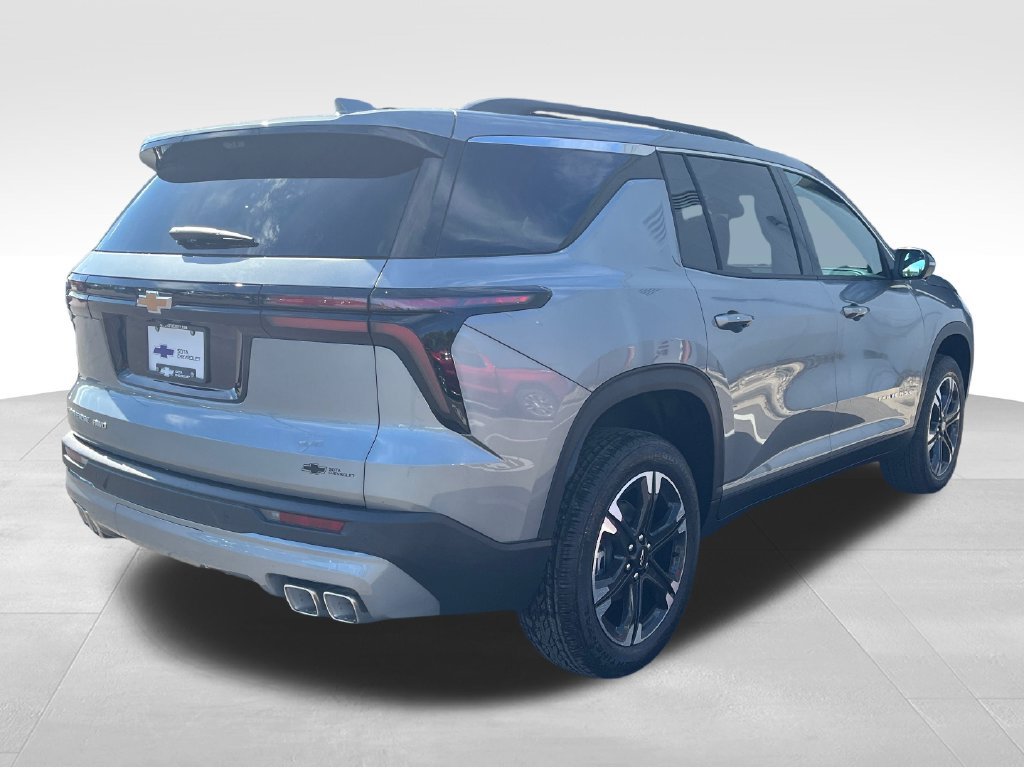 New 2027 Chevrolet Traverse LT w/ Sun and Wheel Package AWD/4WD image 5