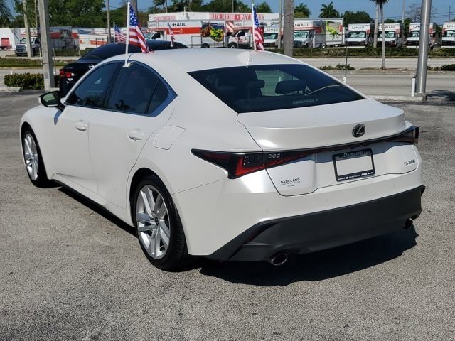 Used 2023 Lexus IS 300 w/ Comfort Package RWD image 5