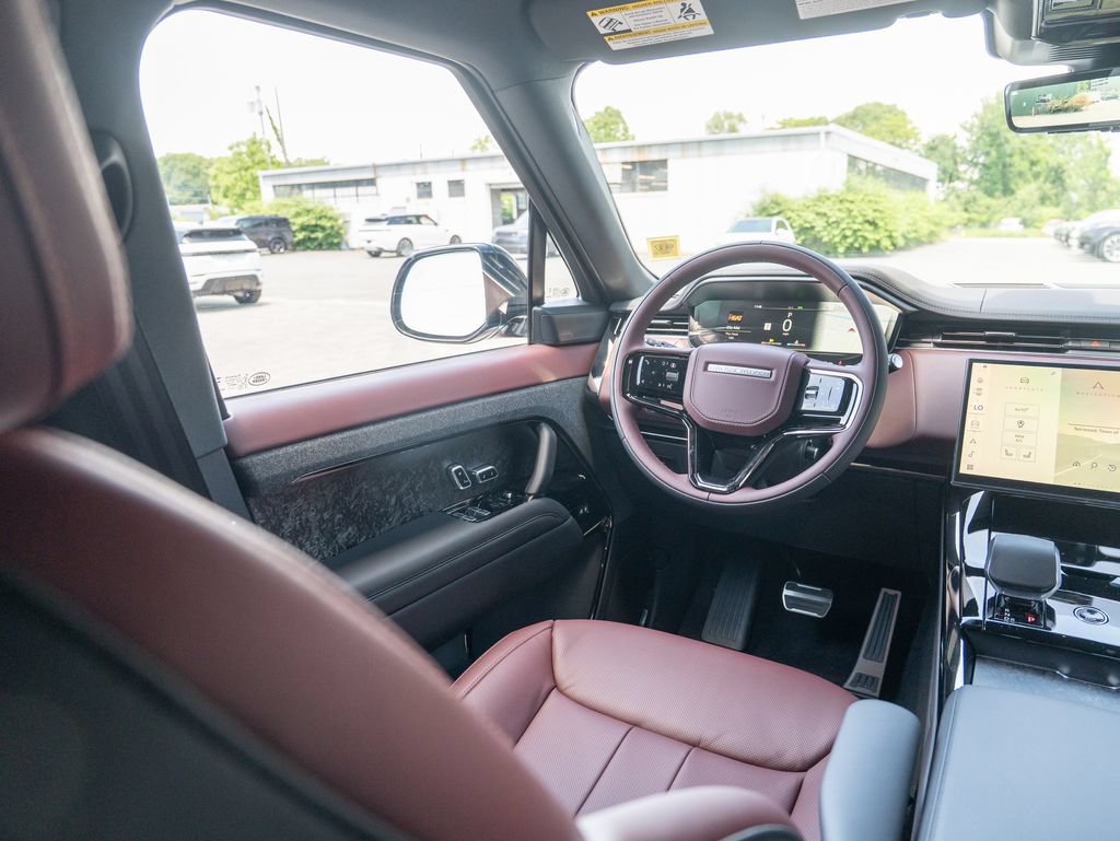 New 2026 Land Rover Range Rover Sport Dynamic SE AWD/4WD image 18