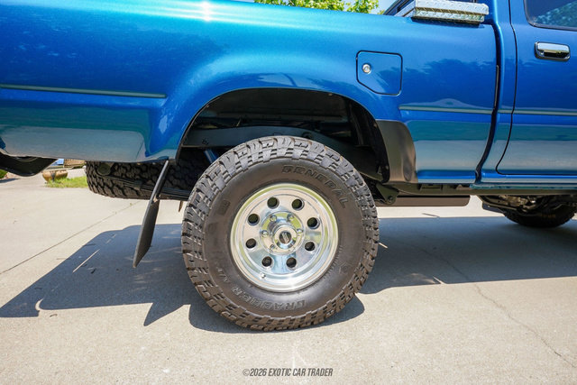 Used 1994 Toyota Pickup DX AWD/4WD image 40