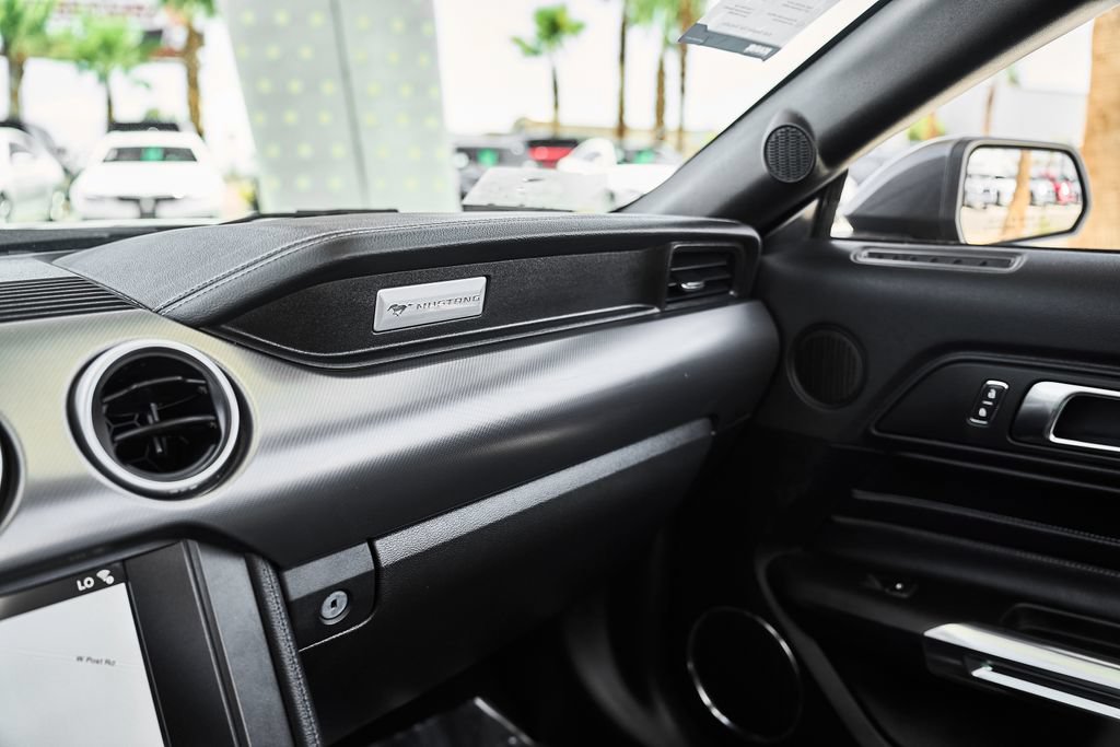 Used 2019 Ford Mustang GT Premium w/ Equipment Group 401A RWD image 30
