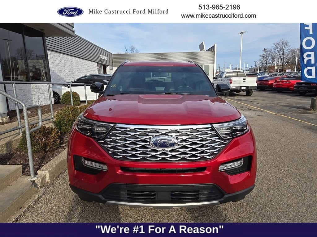 Certified 2022 Ford Explorer Platinum w/ Equipment Group 601A image 2