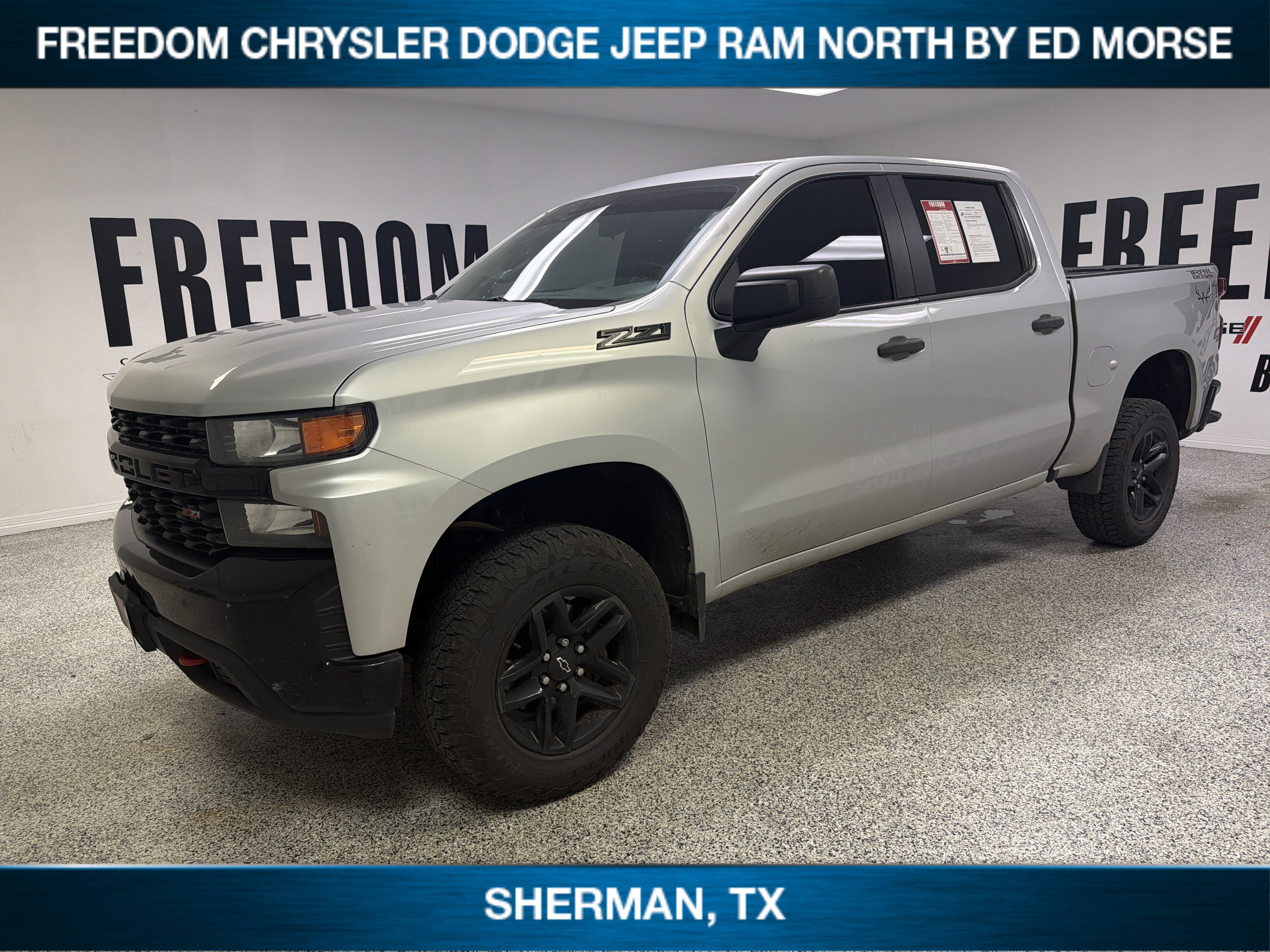 Used 2019 Chevrolet Silverado 1500 Custom Trail Boss w/ Custom Convenience Package AWD/4WD image 1