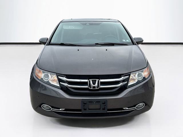 Used 2016 Honda Odyssey Touring Elite image 2