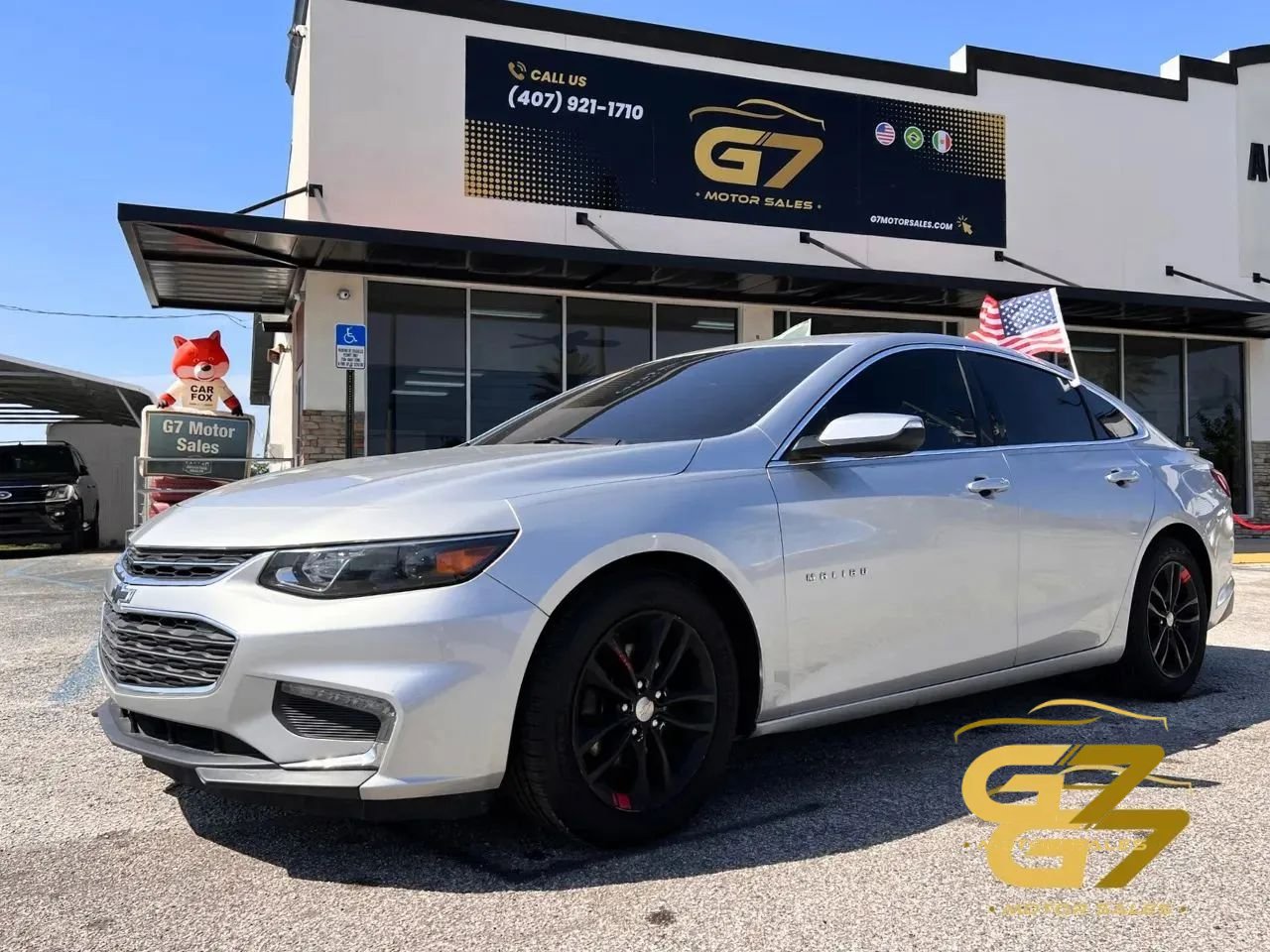 Used 2018 Chevrolet Malibu LT FWD image 1