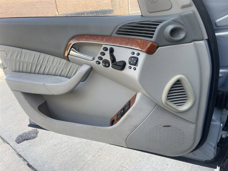 Used 2003 Mercedes-Benz S 55 AMG image 26